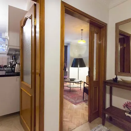 Urban Modern 2br Flat In Nisantasi Nearby Citys Lejlighed