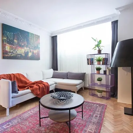 Urban Modern 2br Flat In Nisantasi Nearby Citys